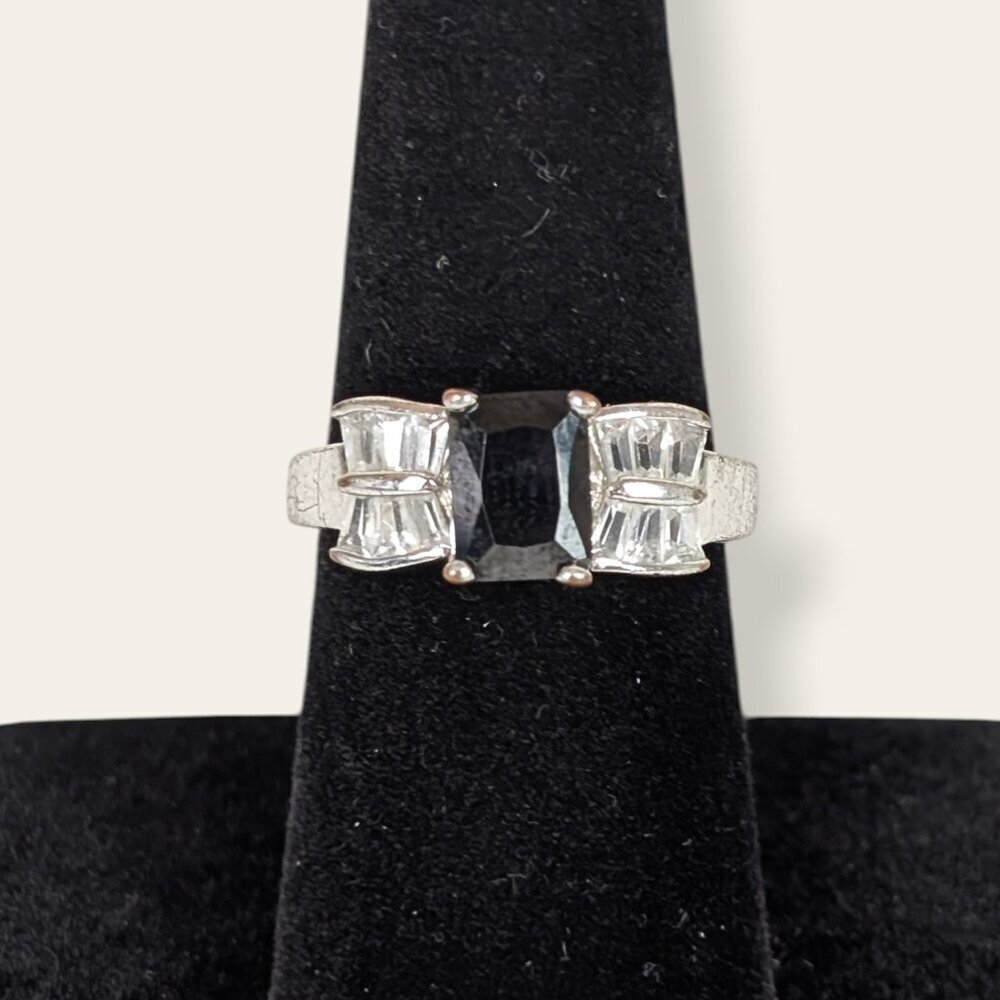 (2/$20) V. Black and Clear Glass Costume Ring